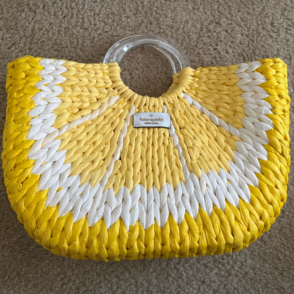 BNWOT Kate Spade lemon purse